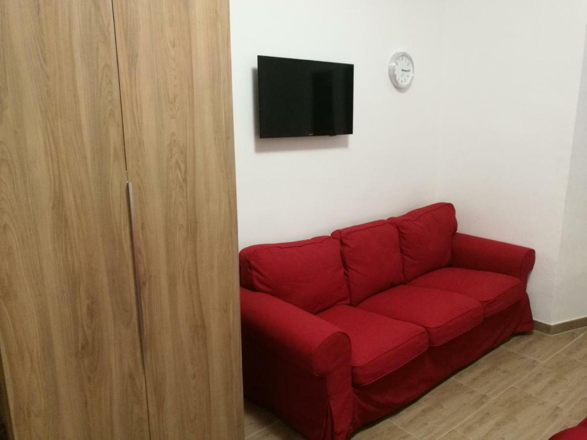 Hotel Al Trenino Accomodation à Rome Extérieur photo